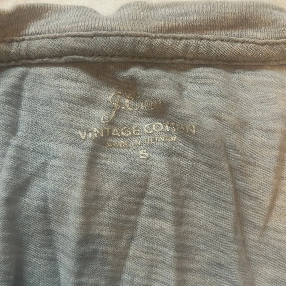 J. Crew Heather Gray Vintage Cotton Tee - Picture 3 of 3